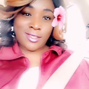 Meet your Posher, Monika